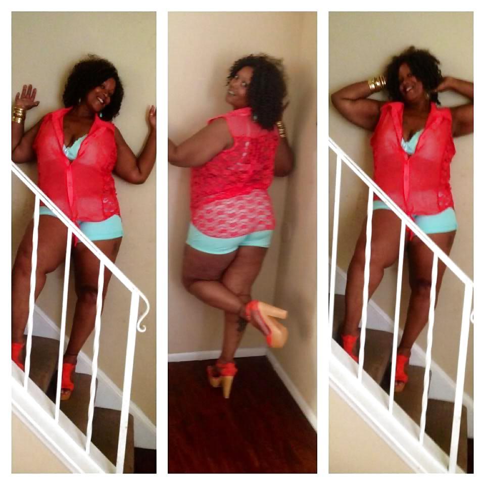 14P Thick Ebony MILF....Yes Indeed!!!!