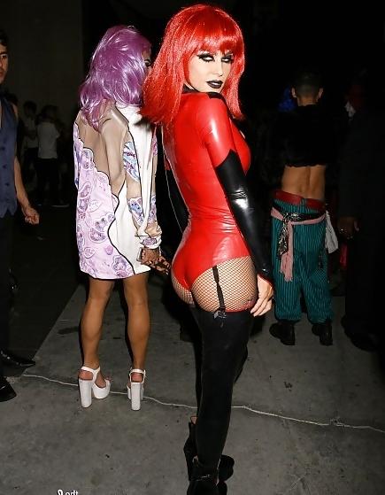 21P Carmen Electra Halloween outfit 2013 