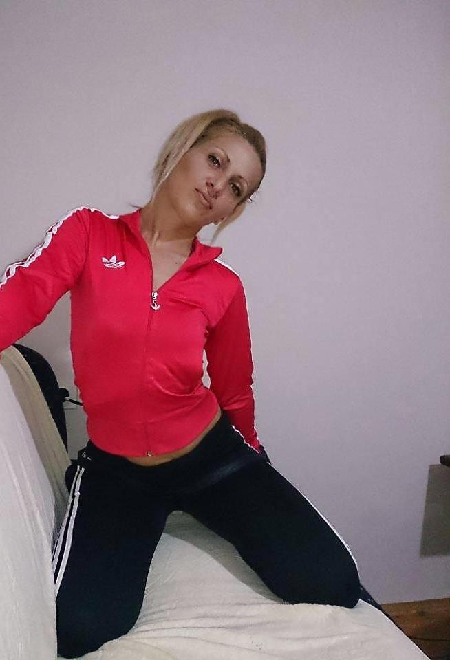 25P Serbian Milf 5
