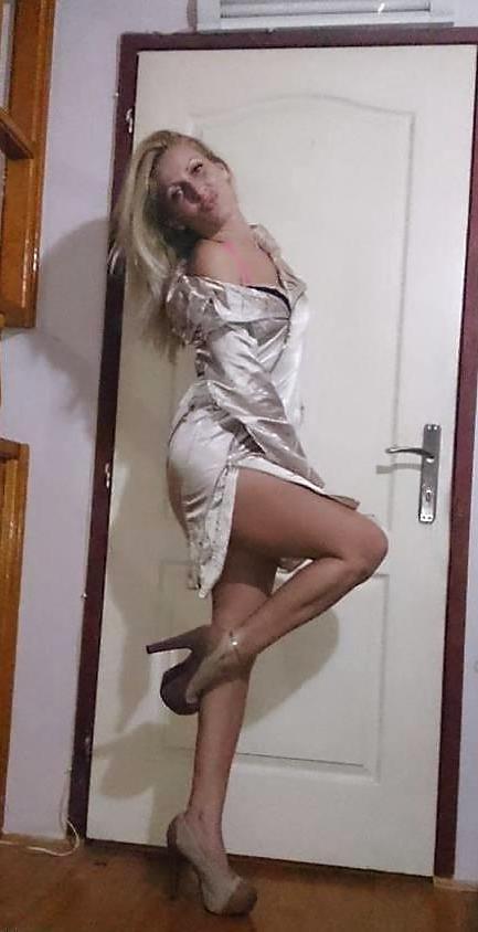 25P Serbian Milf 5