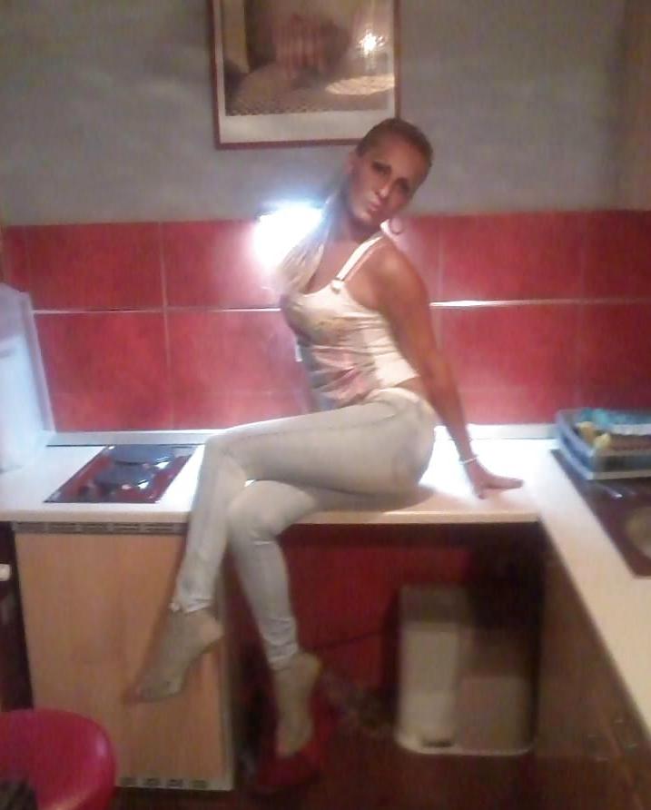 25P Serbian Milf 5