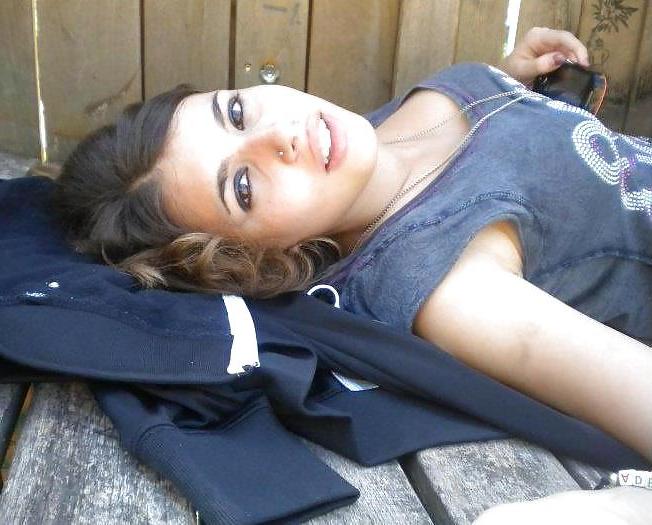 10P Adele - Cute & Sexy Cosplay Hottie 