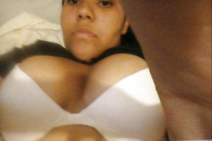 25P Thick boricua teen