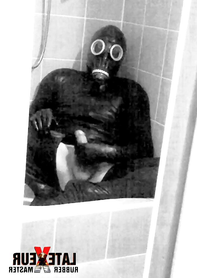 25P French Rubber Latexeur