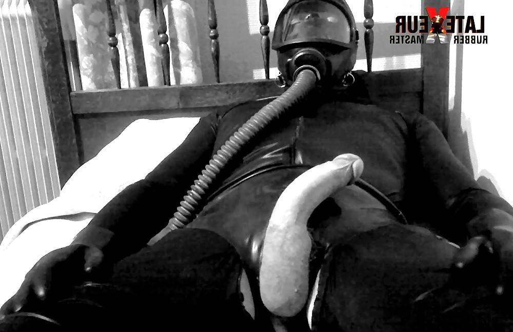 25P French Rubber Latexeur