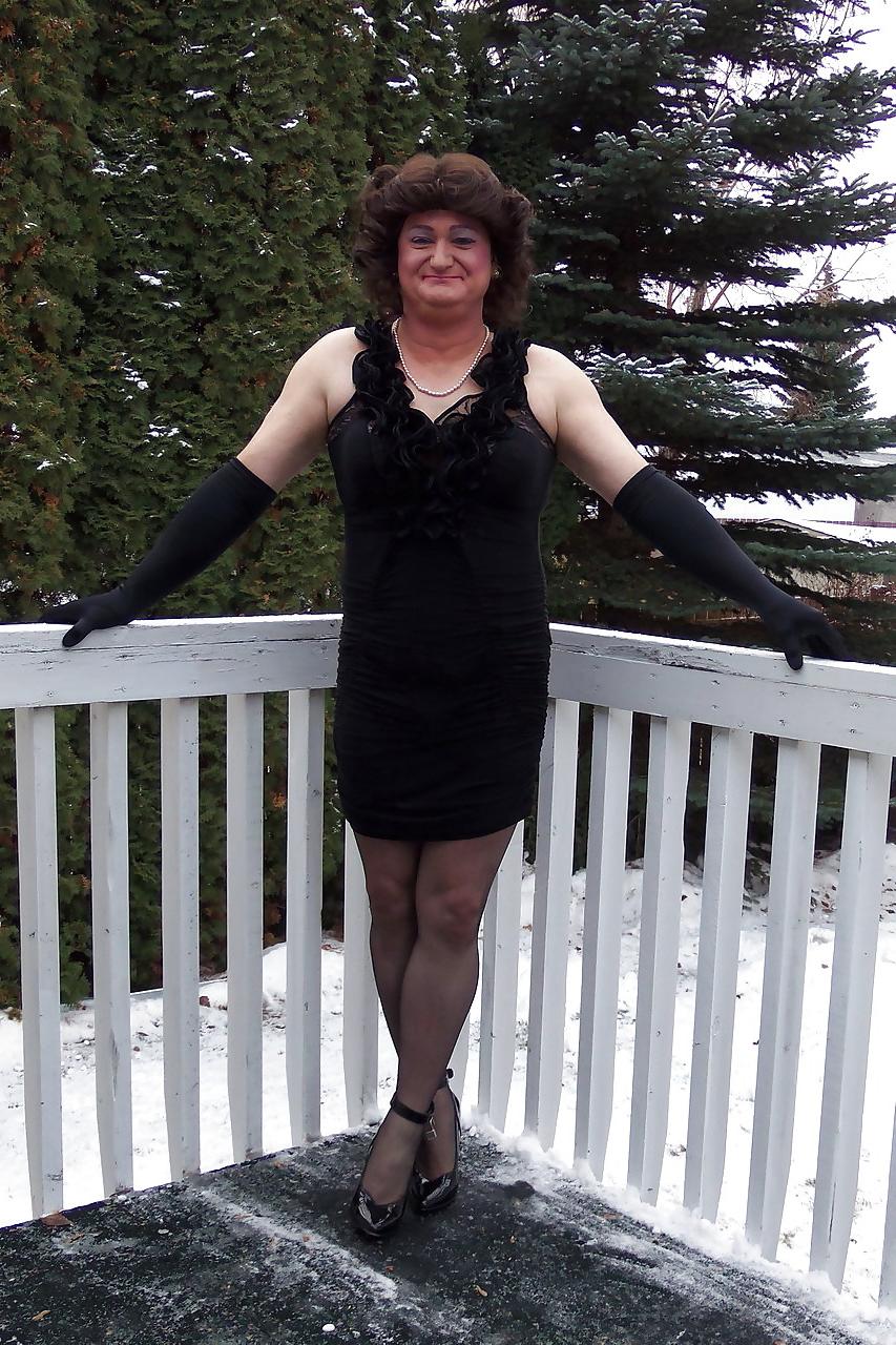 16P The Little Black Dress