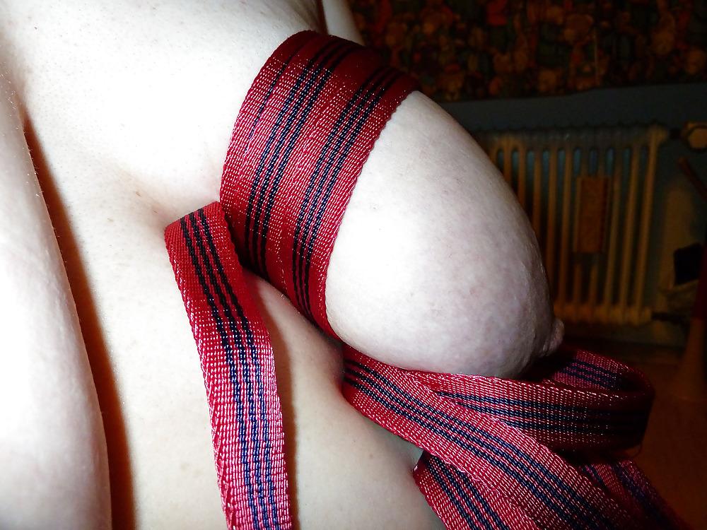 15P A little tit bondage