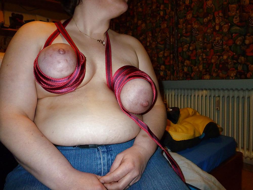 15P A little tit bondage