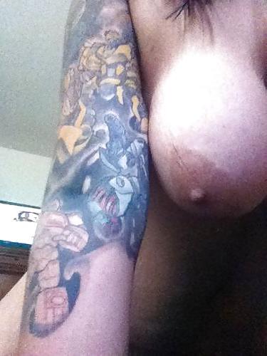 25P Huge Tits Amazing Body
