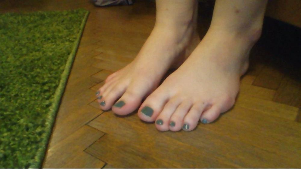 12P Foot Fetish girl #3 (Sanne)