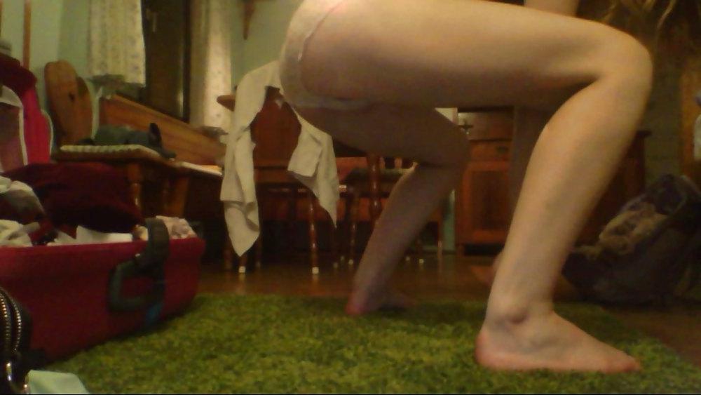 12P Foot Fetish girl #3 (Sanne)