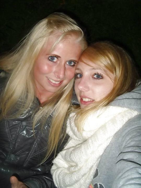 12P Facebook Slut Jessica & Dirty Whore Friends