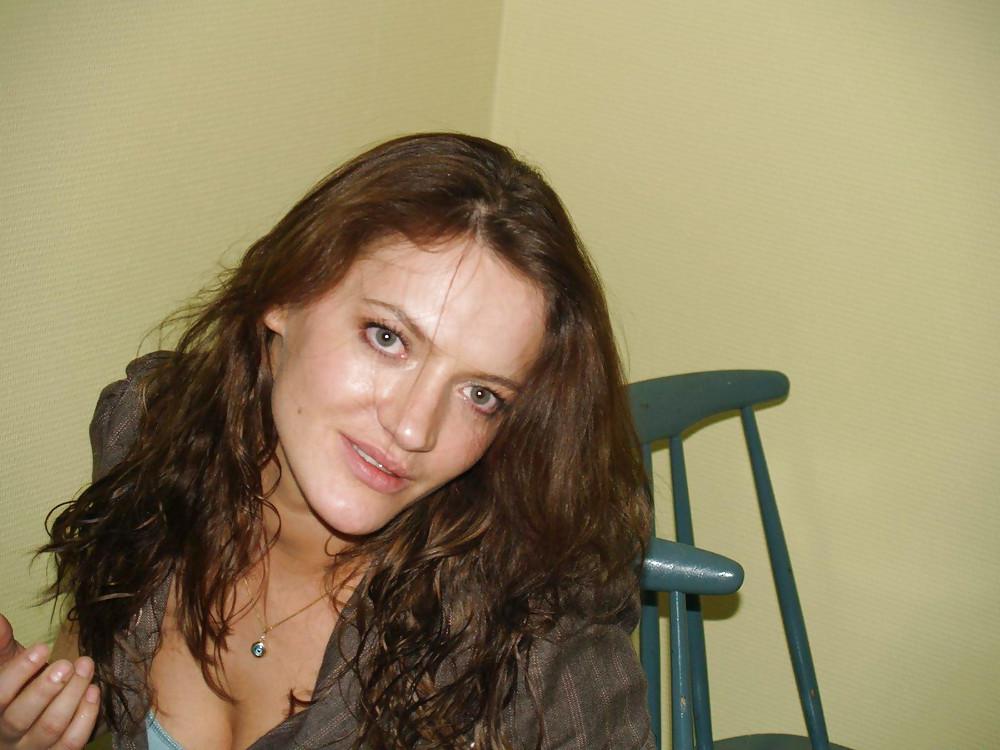 24P Facebook Sluts for your dirty comments 1