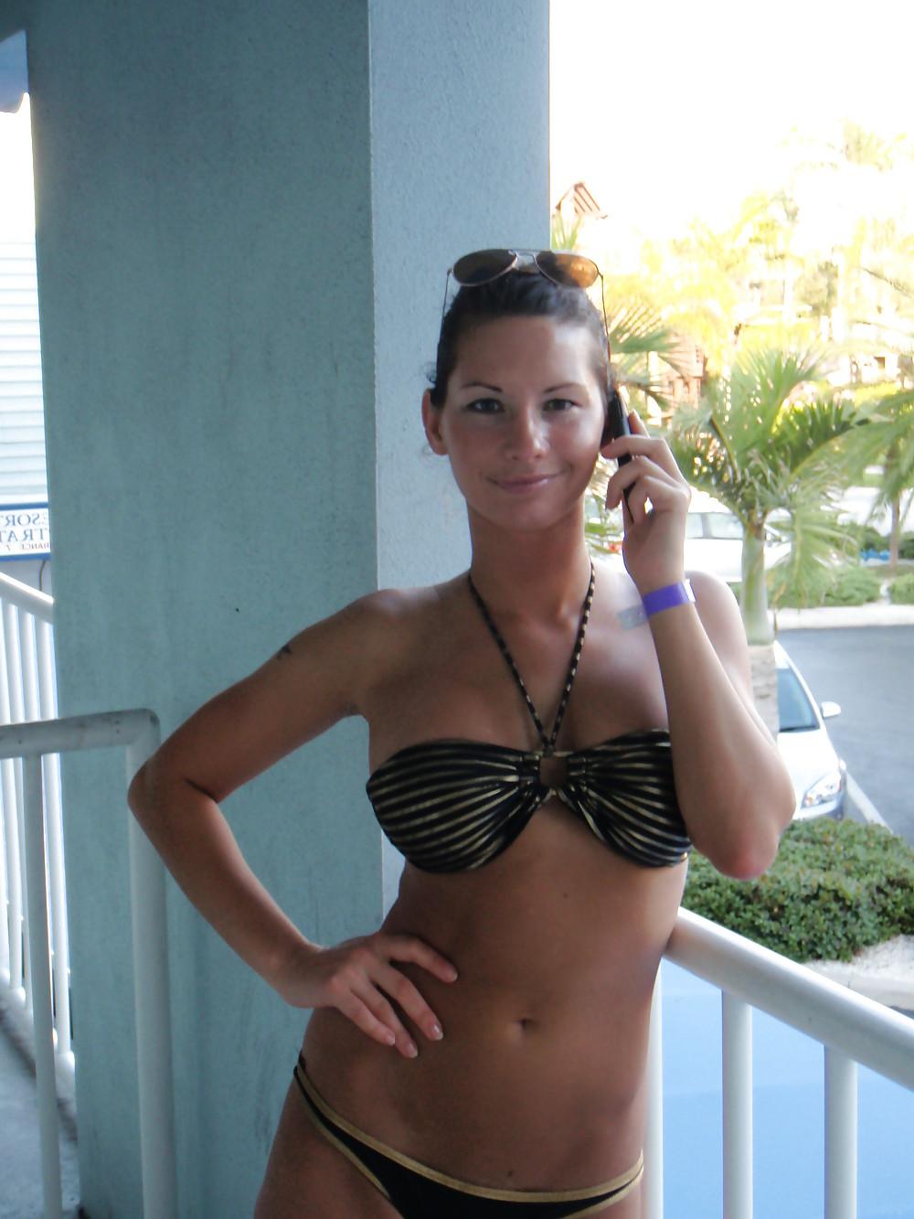 24P Facebook Sluts for your dirty comments 1
