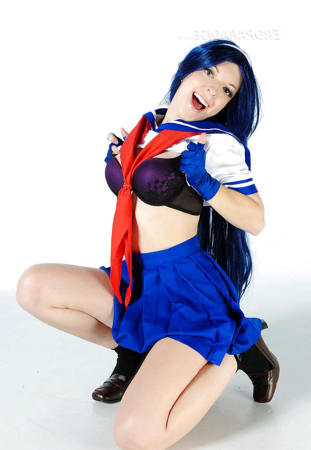 15P Cosplay Athena Asamiya