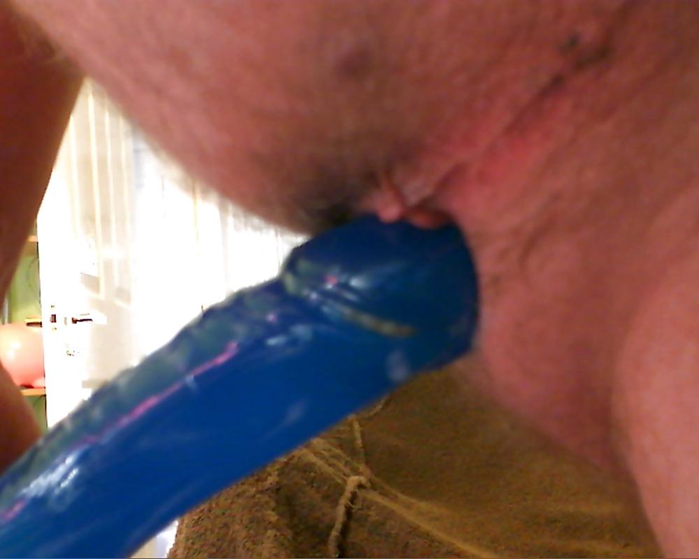 8P Blue rubber cock Vs my butt!