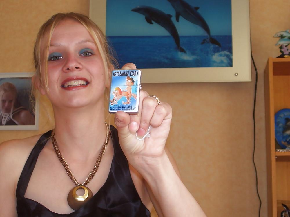 19P French Girl