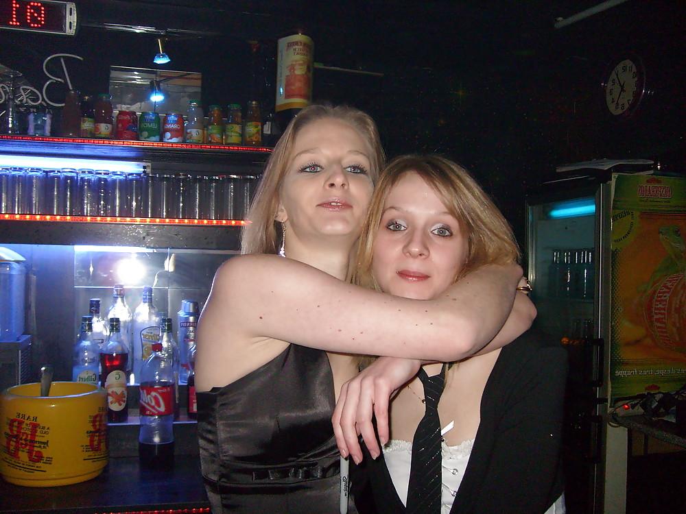 19P French Girl