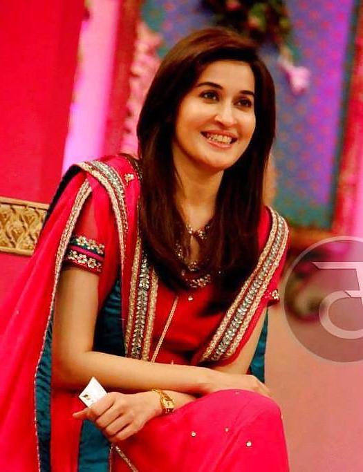 25P Pakistani slut shaista for dirty comments
