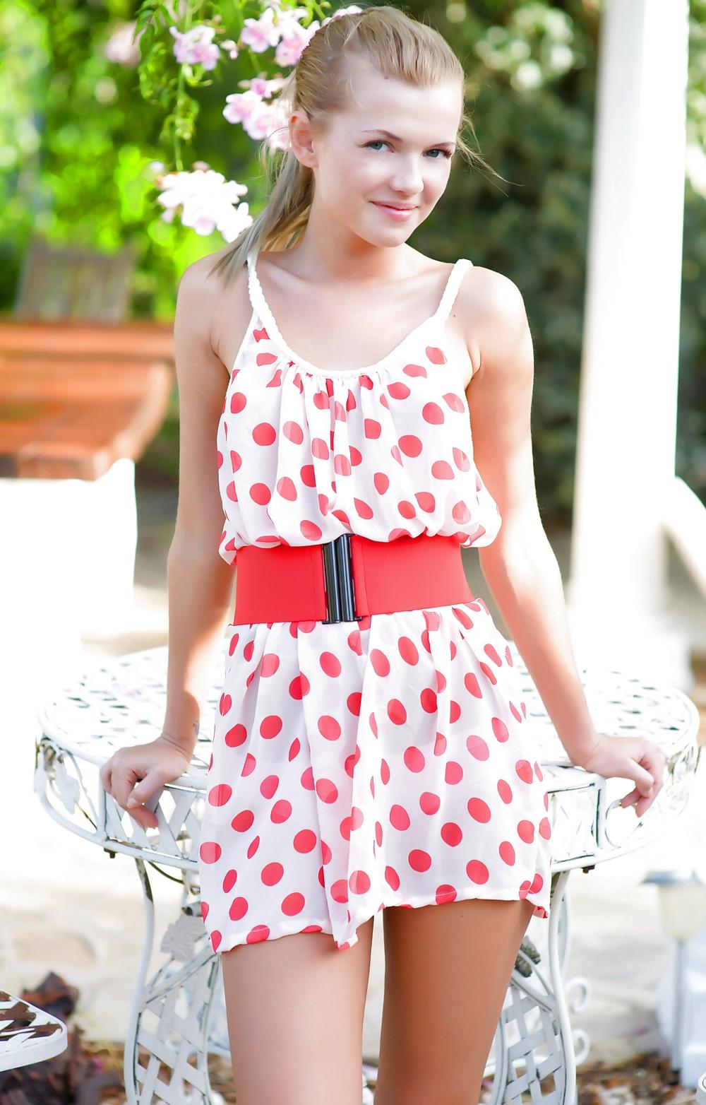 25P The Polka Dot Dress