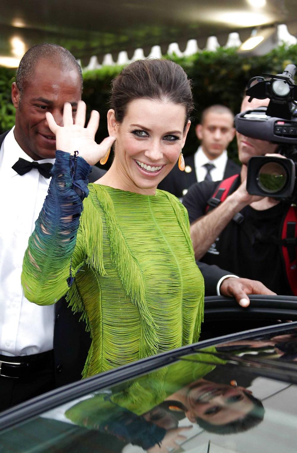 25P Evangeline Lilly HOT in SEXY GREE-BLUE