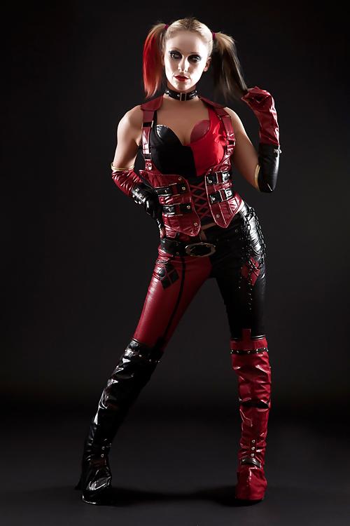 9P Sexy cosplay