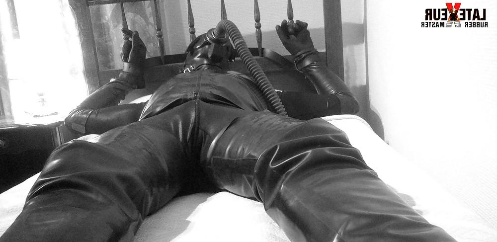 18P French Rubber Master Latexeur
