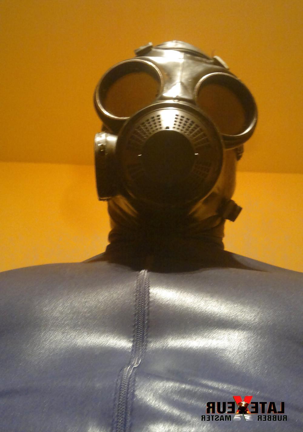 18P French Rubber Master Latexeur