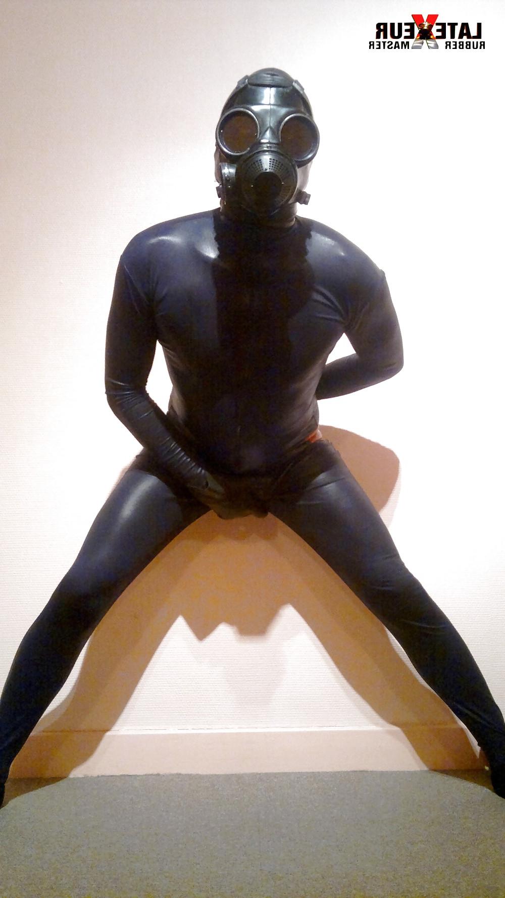 18P French Rubber Master Latexeur