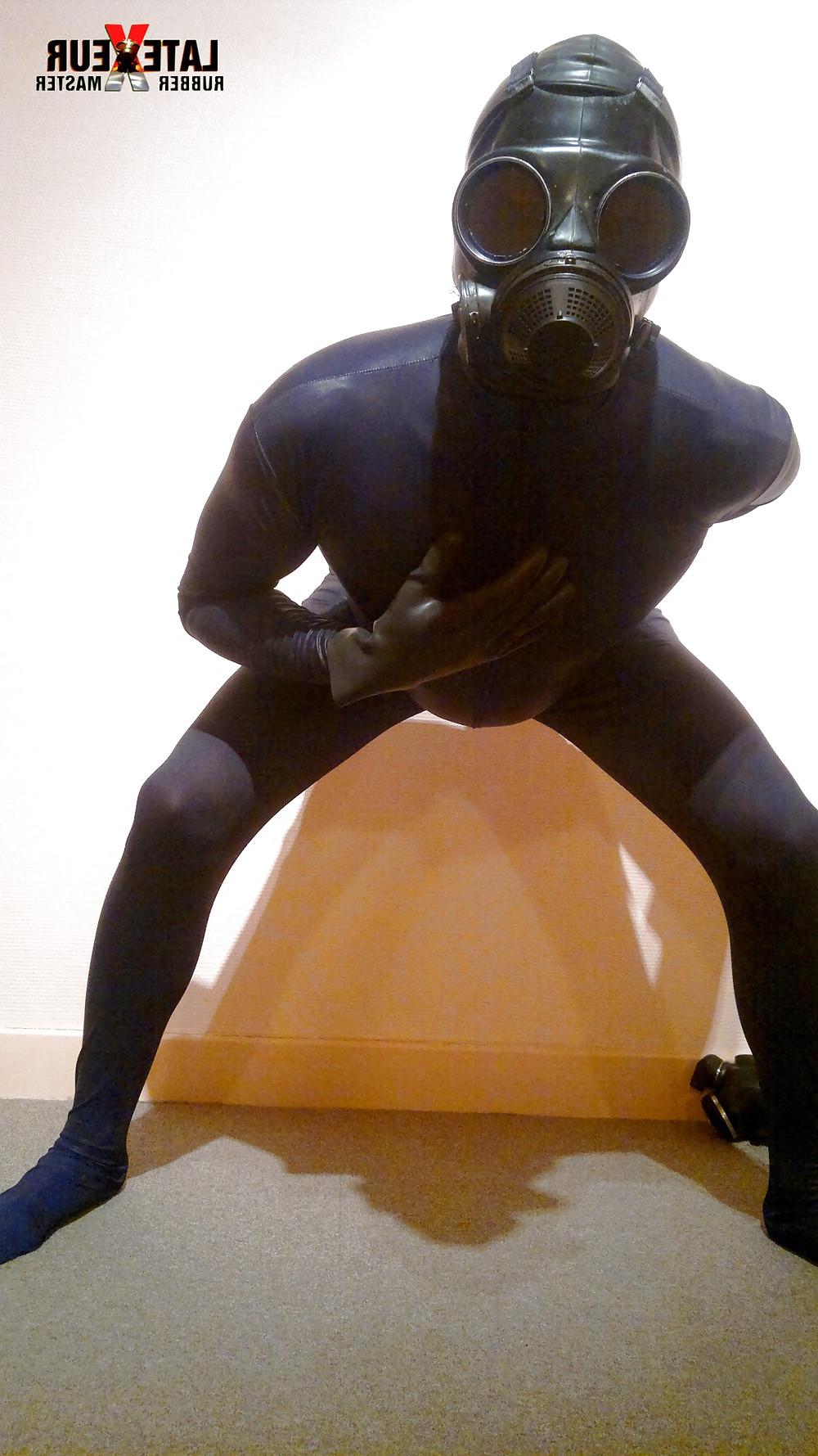 18P French Rubber Master Latexeur