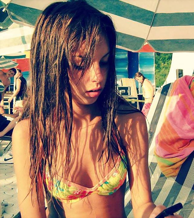 25P Hot Serbian Girls 7