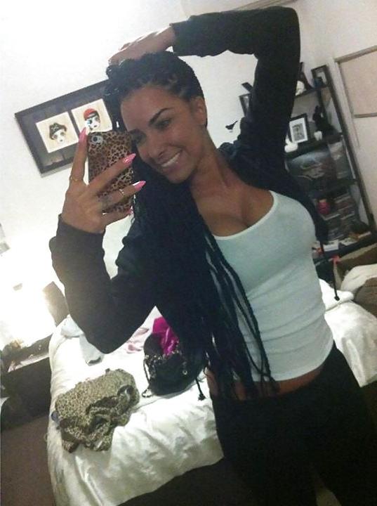 25P Hot Serbian Girls 7