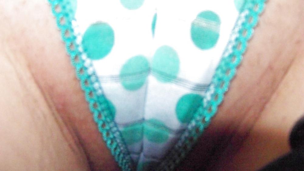 20P Hot teen girlfriend blue panties cutest pussy ever