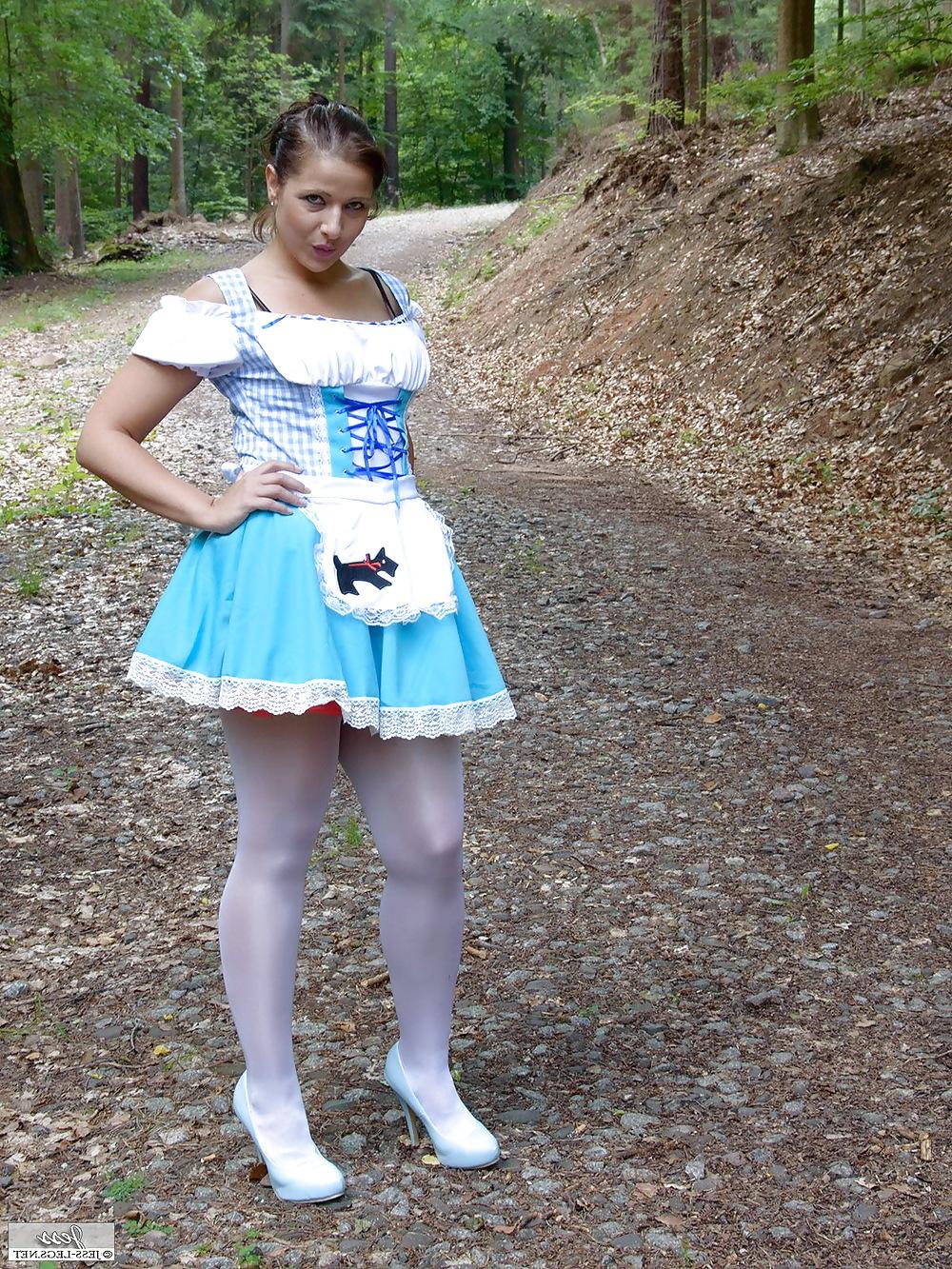 5P Heidi in the Forest