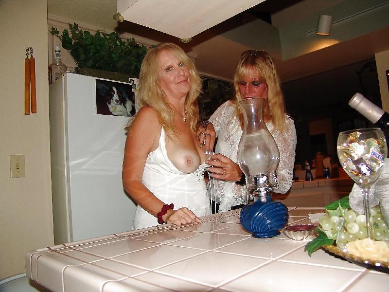 25P LA T Girls Limo Ride