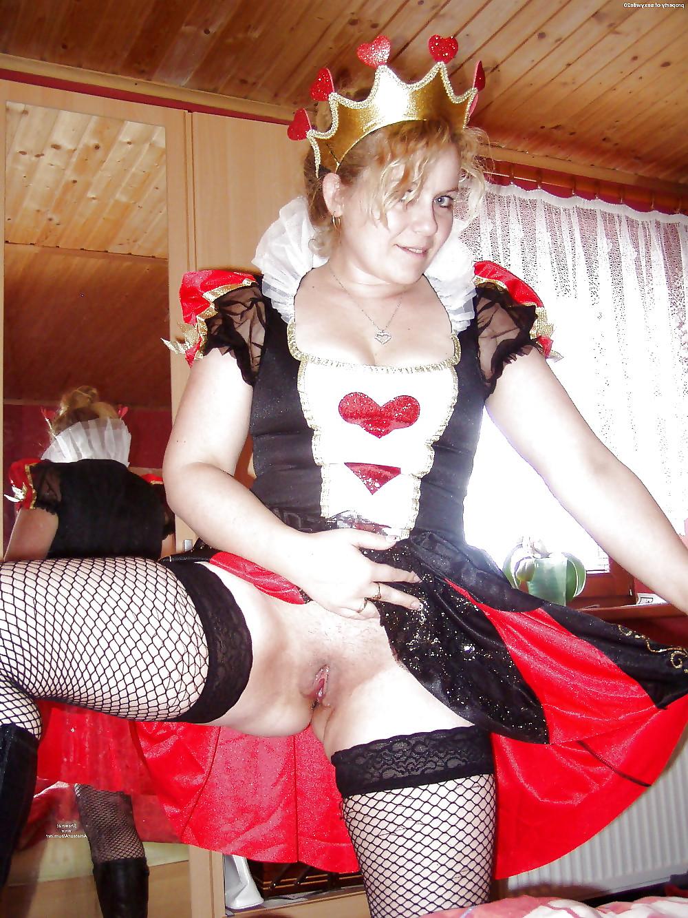 16P Costume 1