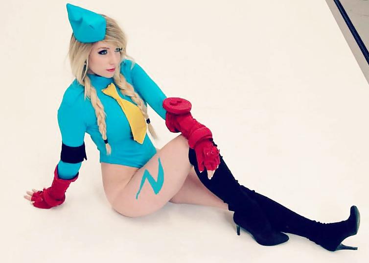 23P Street Fighter Cammy Cosplay