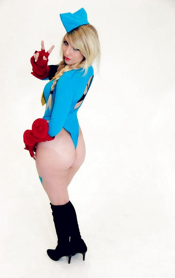 23P Street Fighter Cammy Cosplay