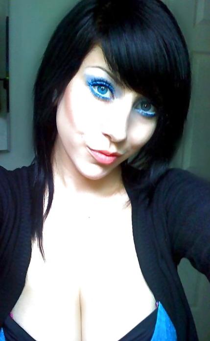 8P My big pale tits