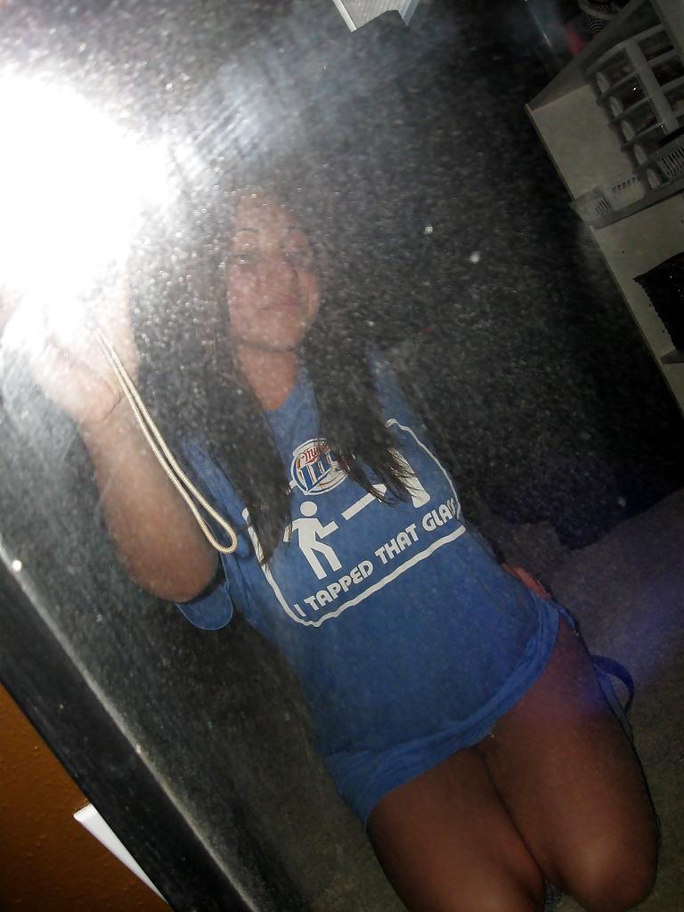 25P Teen brunette huge tits amazing body