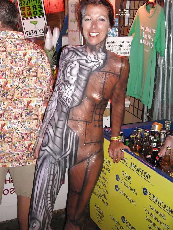 25P Body painting