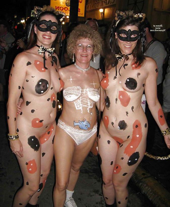 25P Body painting