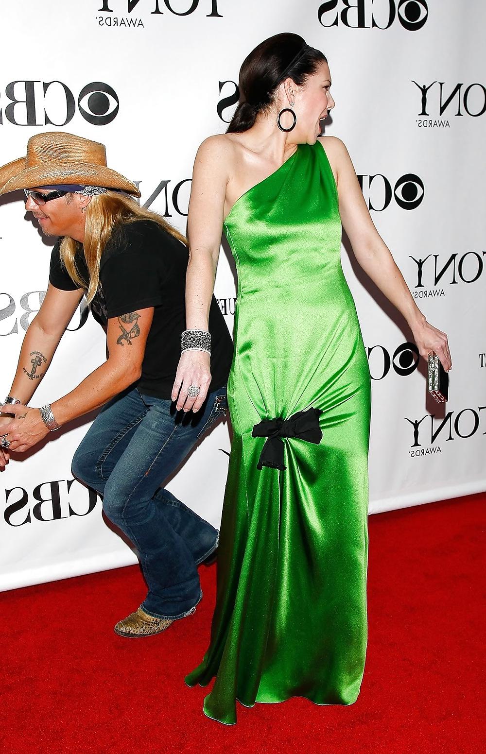 5P Lauren Graham - Green Satin Dress