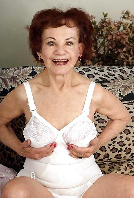 25P Mature Beauty - Gigi (Livia) 1