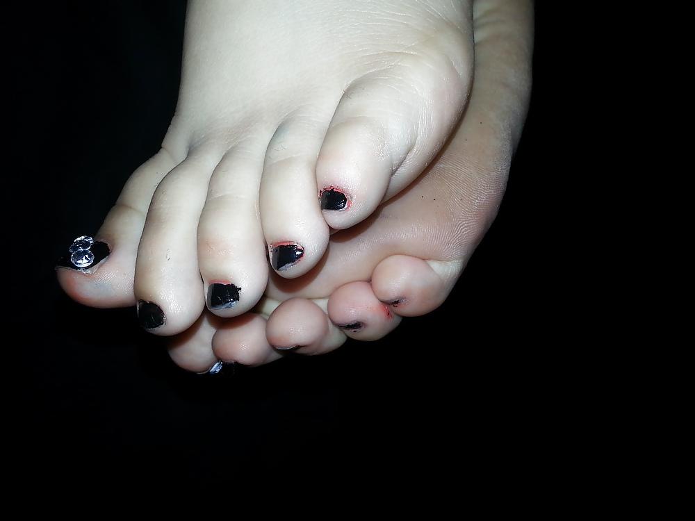 20P Footjob #1