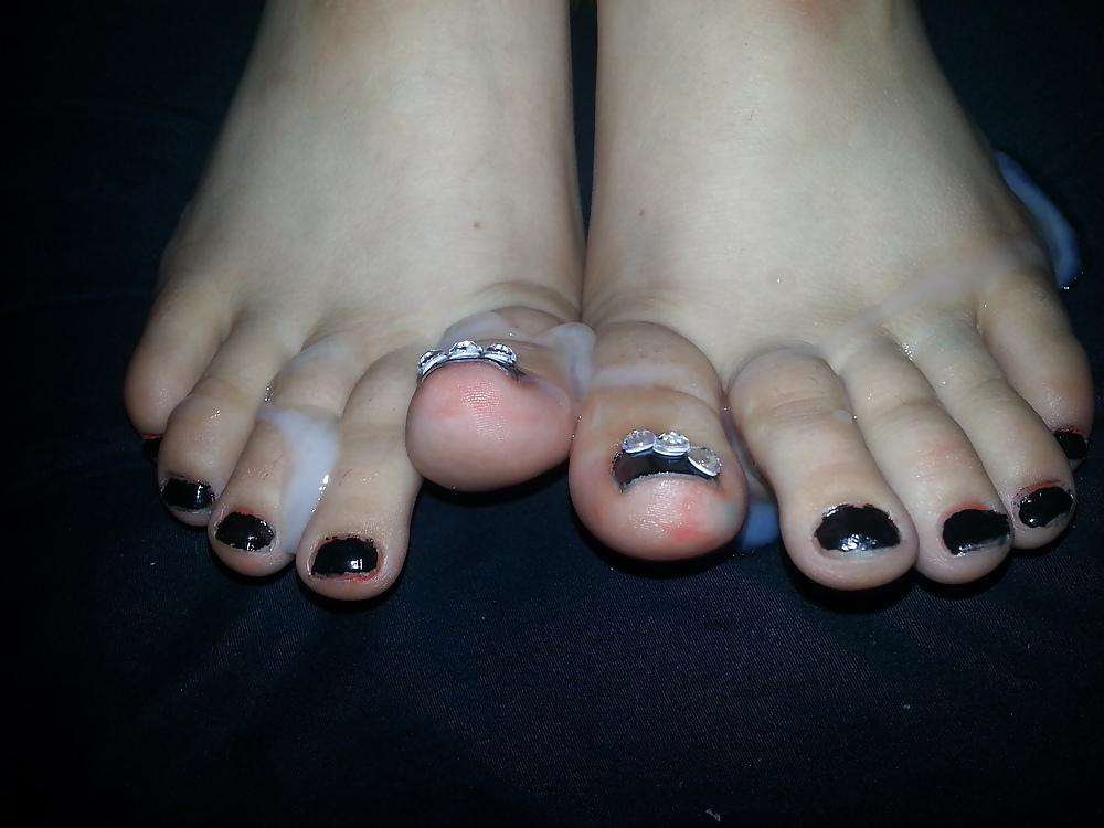 20P Footjob #1