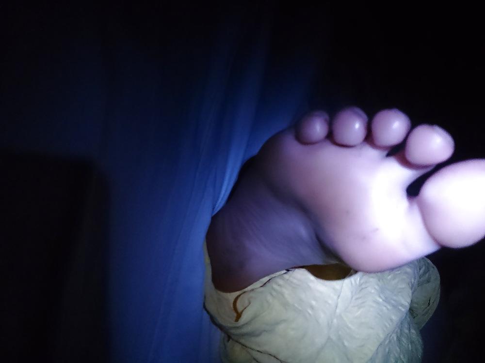 13P Smelly Dirty Soles. cum end