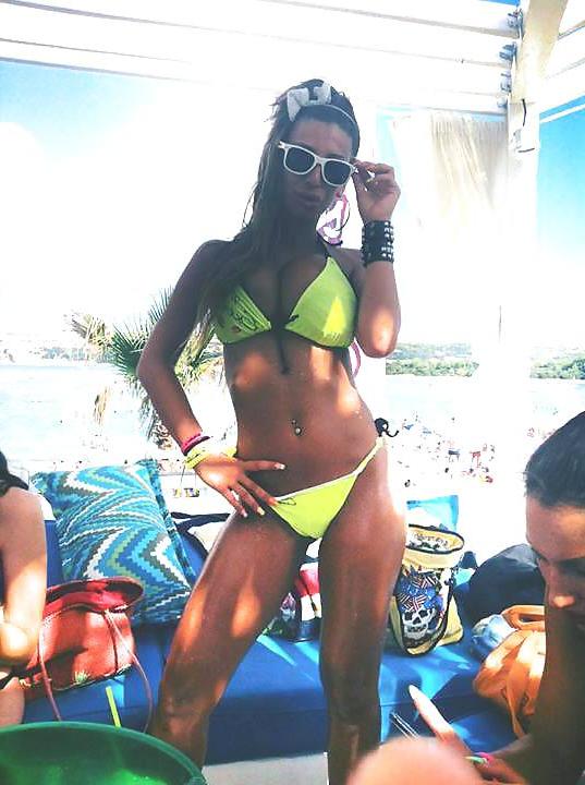 20P Serbian beauty: Gorana