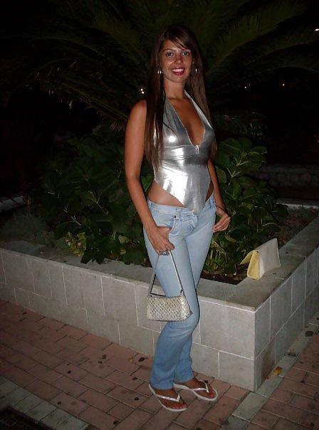 25P Beautiful Serbian Women