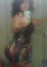 25P Thick latina milf with ass